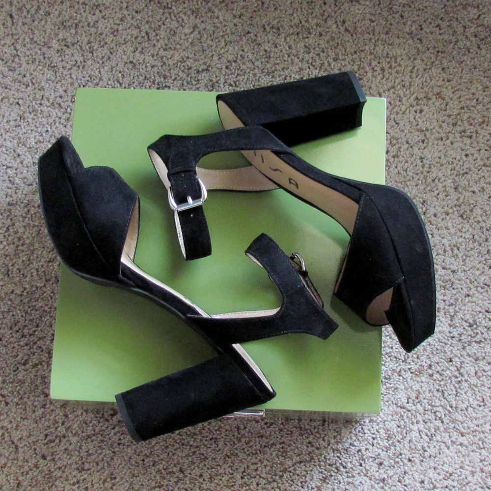 Black Platform Suede Sandals, Size 6.5